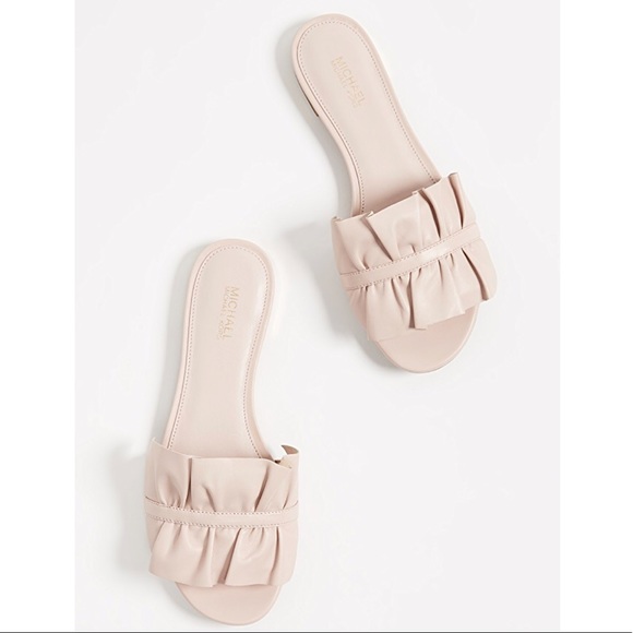 Michael Kors Bella ruffle slide - Picture 4 of 7